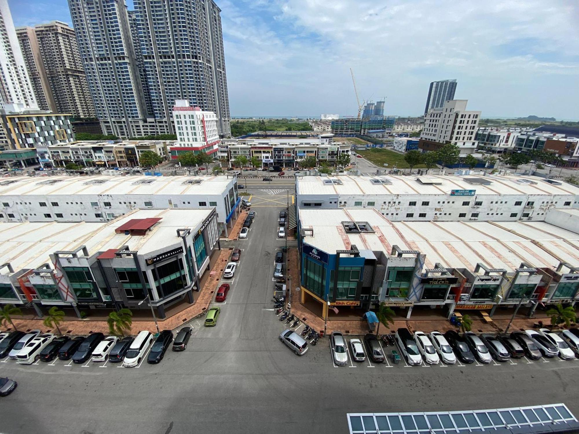 The Wave Residence By Jeffery Lam Home Management Malacca Kültér fotó