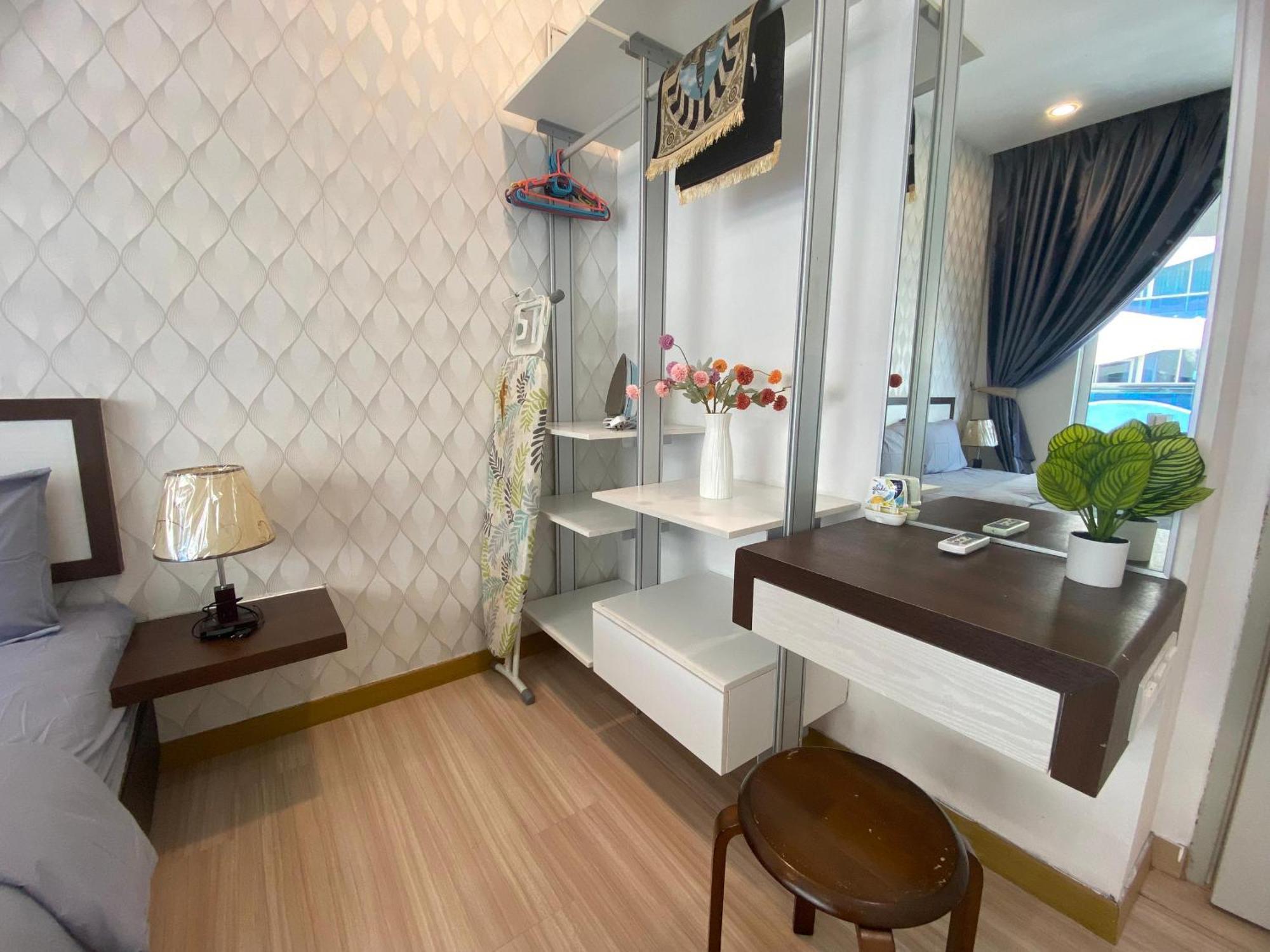 The Wave Residence By Jeffery Lam Home Management Malacca Kültér fotó